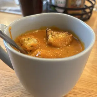 Cup Tomato Parmesan &amp; Roasted Red Pepper Bisque