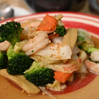 E6. Pad Mixed Vegetables