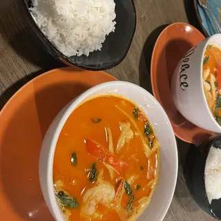 C3. Red Curry
