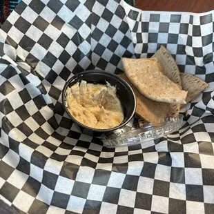 Hummus