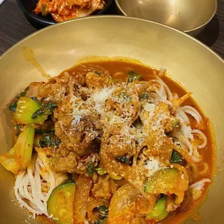 Stir-fried Beef with Noodles