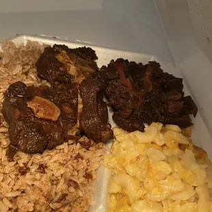 Oxtail rice and peas and Mac &amp; cheese