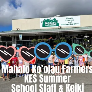 KES and Ko'olau Farmers! Amazing field trip! Staff was great and all the keiki and teachers got beautiful flower bouquets!