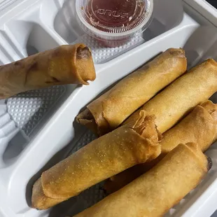 Spring rolls (IG: @evsn_eats)