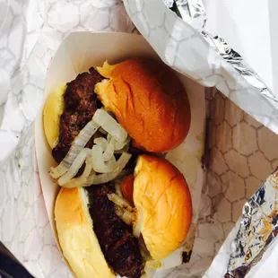 Gonzo sliders with no tomatoes