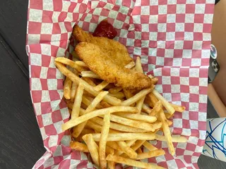 The Hut In Long Island