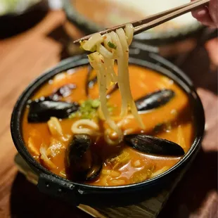 Spicy seafood udon
