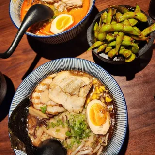 Spicy Garlic Edamame