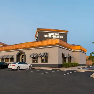 Eastern &amp; Pebble