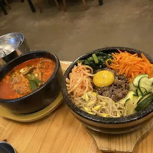 Dolsot Bibimbap