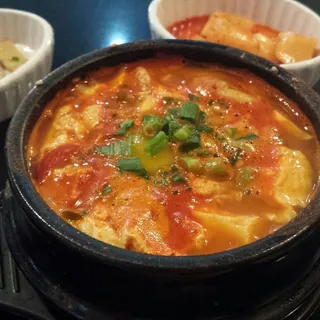 S6. Seafood Soft Tofu Soup