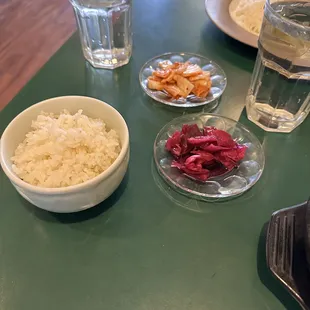 Rice for yukgaejang, Kimchi, pickled cabbage