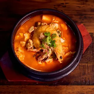 ramen and noodles, food