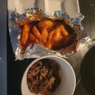 Really stingy portions not worth the expensive prices. This little bit of tteokbakki and combo bbq was $28. What a waste