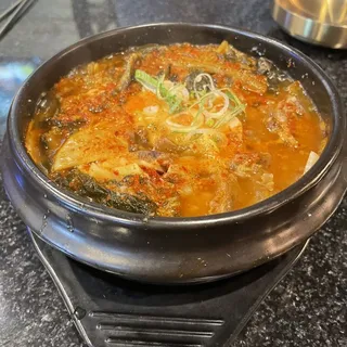 Spicy Beef Soup (Yuk Gae Jang)