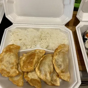 Yaki Mandu