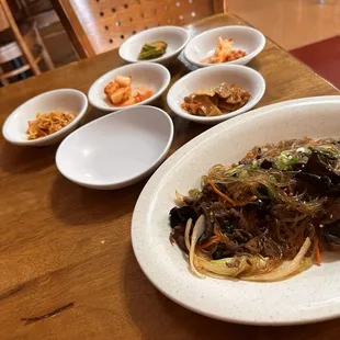 food, ramen and noodles