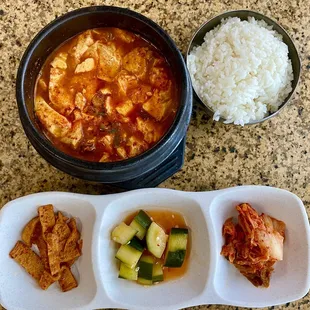 Tofu jjigae