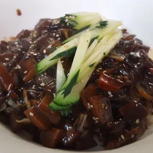Black Bean Noodle