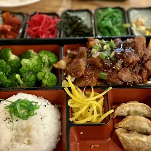 spicy porkbelly bento