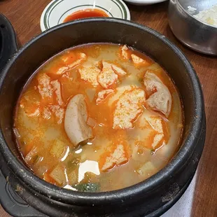 Bland, tasteless, watery, chewy intestine like gum.