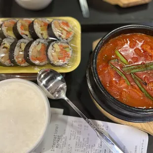 Kimchi stew and fish bimbap rolls