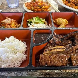 LA Kalbi lunch special