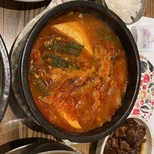 Kimchi jiggae