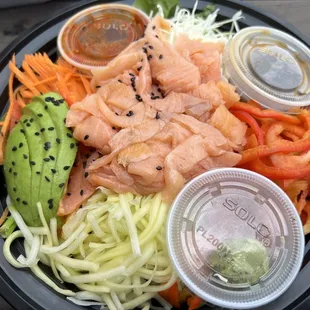 Garden Hand Roll with smoked salmon