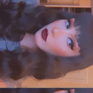 Ana R.
