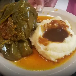 stuffed pepper and mashed potatoes