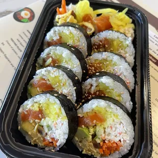 Salmon Kimbap