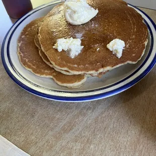 3 stack pancakes