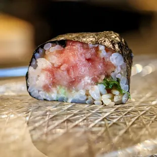 Tuna roll