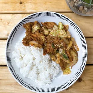 House marinated chicken. Stir fried with mixed vegetables. Pork option available.