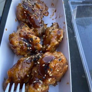 Korean Chicken Wings Plate