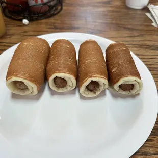 Little piggies: sausage links wrapped in their own pancake