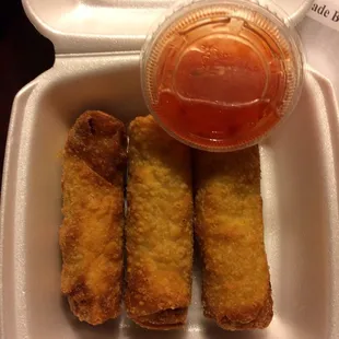 Egg rolls with spicy, sweet &amp; sour sauce