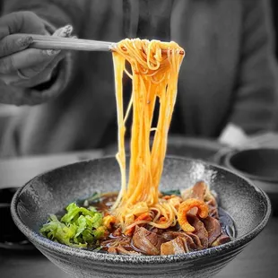 Beef noodle soup @whaevaeats