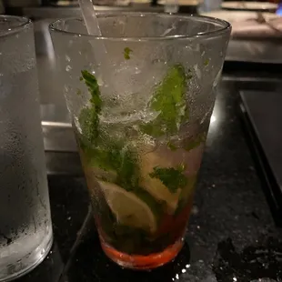 Passion fruit mojito