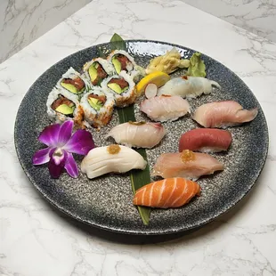 Sushi Deluxe For 1 Person.
