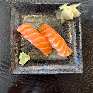 Salmon (Sake) Sushi