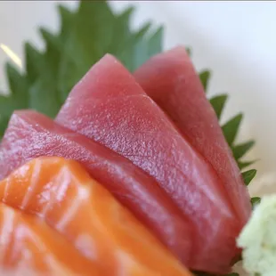 sushi, sashimi, sushi and sashimi, food