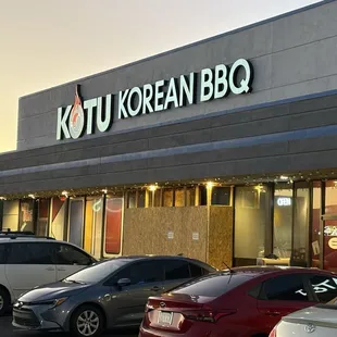 Not sure if the wood is where the car hit