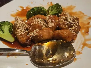 Mingfu Sushi & Chinese