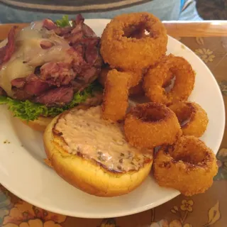 Pastrami Burger