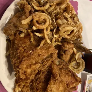 The fried chicken absolutely cannot be beat!
