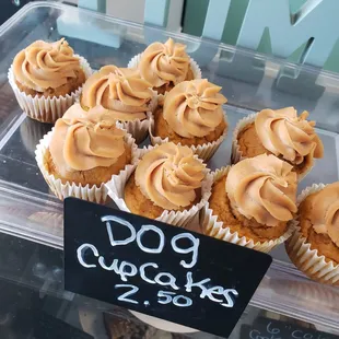 Dog friendly cupcakes