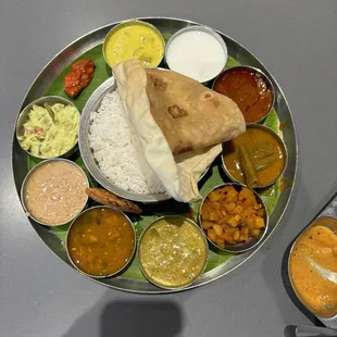 Namma Ooru Saapadu