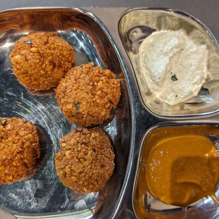 Paruppu Vada